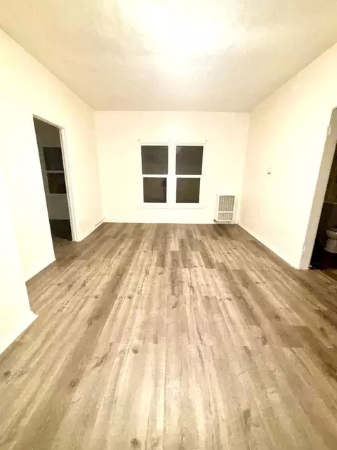 138 S Westmoreland Ave, Los Angeles, CA 90004