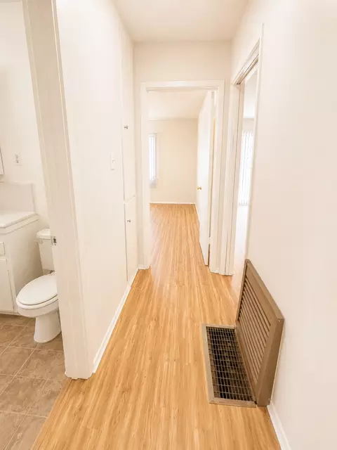 340 N Isabel St, Glendale, CA 91206 photo 6