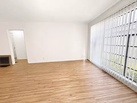 340 N Isabel St, Glendale, CA 91206 photo 2