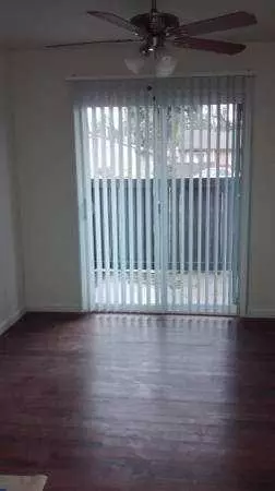 901 W Columbus St, Bakersfield, CA 93301 photo 5