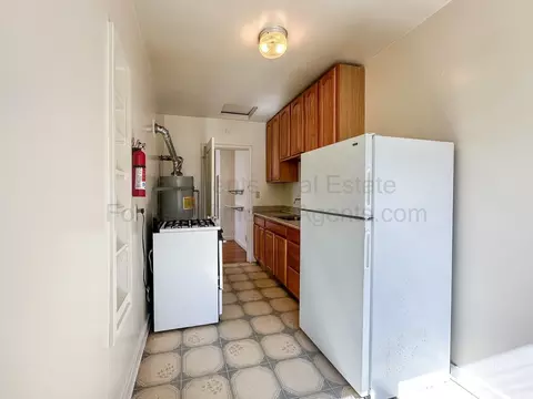 2710 Haste St, Berkeley, CA 94704 photo 10