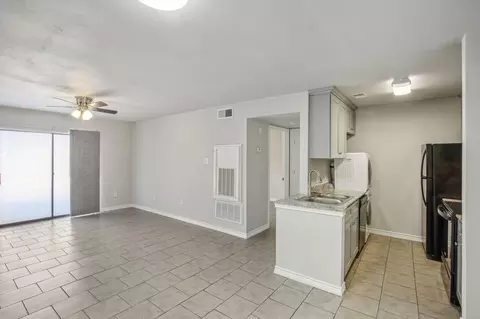 13155 Walden Rd, Montgomery, TX 77356