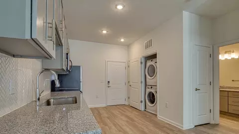 5401 Commonwealth Centre Pkwy, Midlothian, VA 23112 photo 38