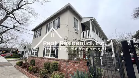 2212 26th St, Sacramento, CA 95818