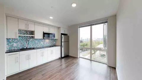 1420 E Howell St, Seattle, WA 98122