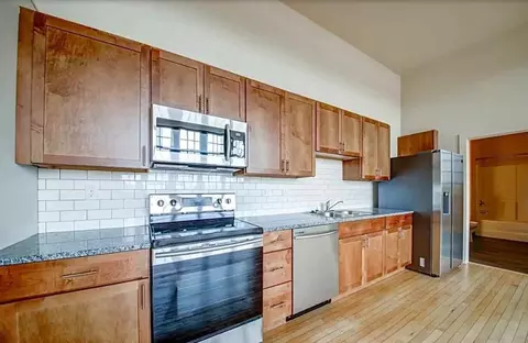7417 Vermont Ave, Saint Louis, MO 63111