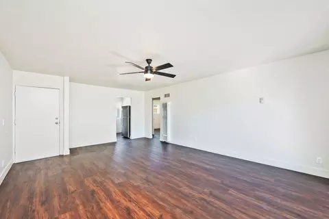 3350 Harding St, Carlsbad, CA 92008