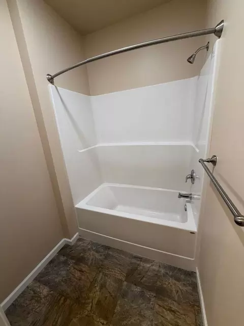 953 W 8th Ave, Eugene, OR 97402 photo 16