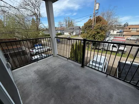 953 W 8th Ave, Eugene, OR 97402 photo 11