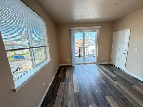953 W 8th Ave, Eugene, OR 97402 photo 21