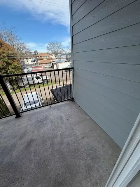953 W 8th Ave, Eugene, OR 97402 photo 12