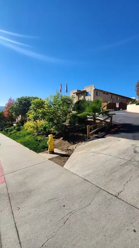 31932 Del Cielo Este, Bonsall, CA 92003 photo 2
