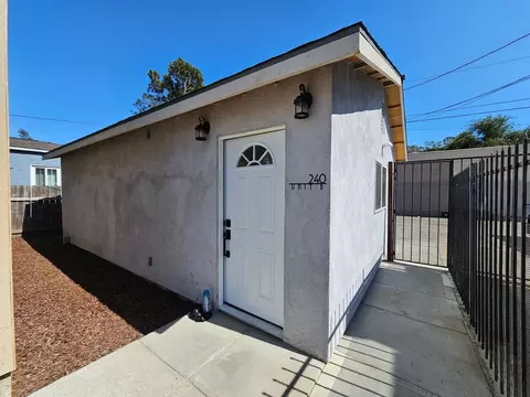 238 E Artesia Blvd, Long Beach, CA 90805 photo 9