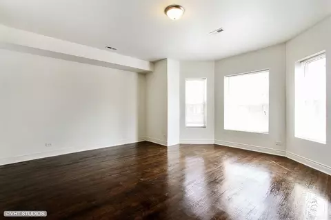 1030 E 47th St, Chicago, IL 60653 photo 21