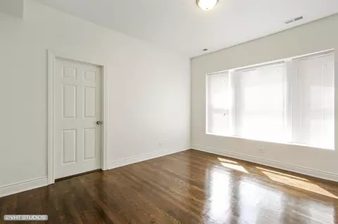 1030 E 47th St, Chicago, IL 60653 photo 27