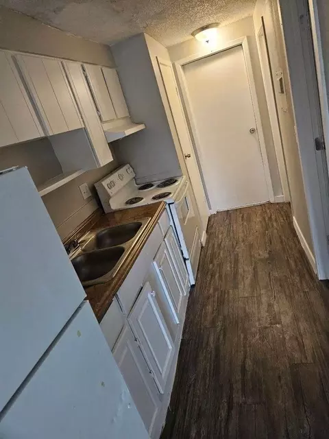 1345 Yosemite St, Denver, CO 80220