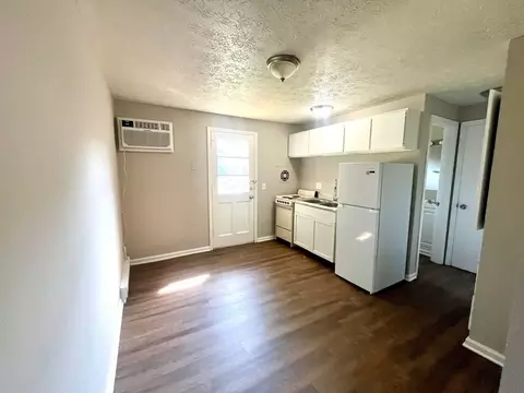 1315 Logan Ave NW, Canton, OH 44703