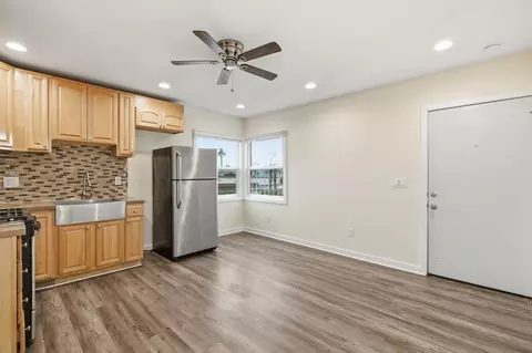 8910 Avalon Blvd, Los Angeles, CA 90003