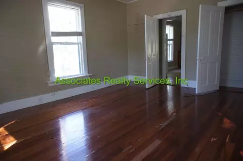115 NE 9th St, Gainesville, FL 32601