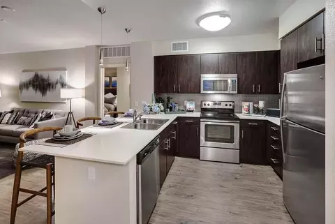 299 W Washington Ave, Sunnyvale, CA 94086 photo 15