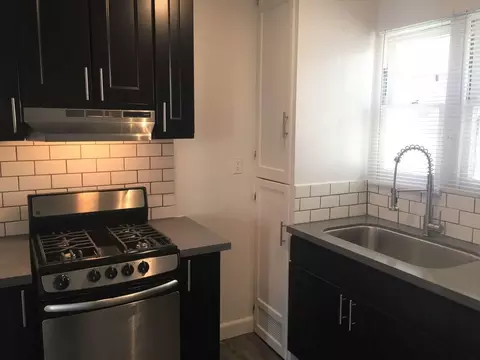 104 N 1st St, Alhambra, CA 91801