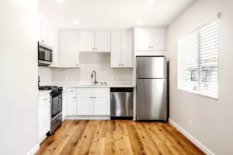 2119 Mathews Ave, Redondo Beach, CA 90278 photo 3