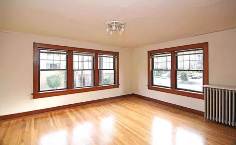 309 Belmont Ave E, Seattle, WA 98102