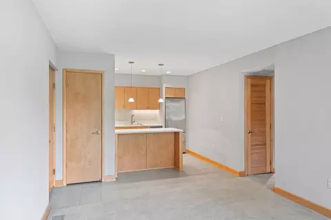 1570 Eustis St, Lauderdale, MN 55108
