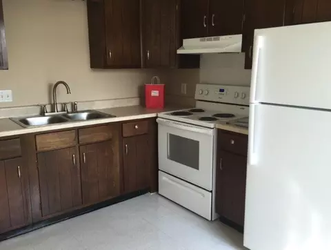 6123 Eastman Ave, Midland, MI 48640