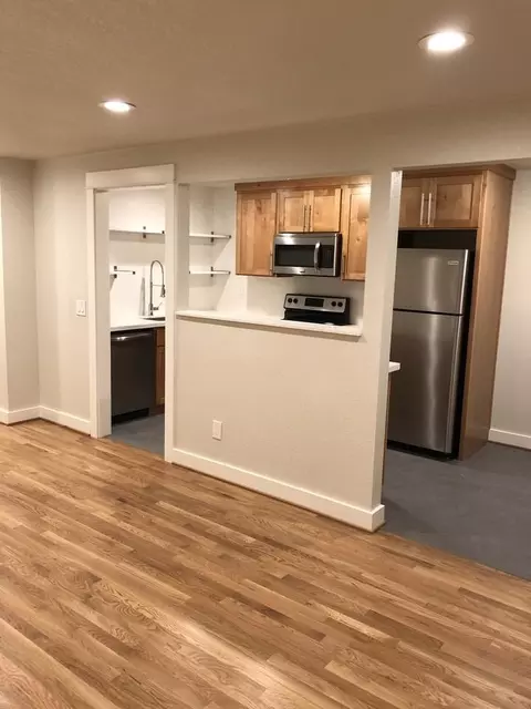 3931 N Juneau St, Portland, OR 97217