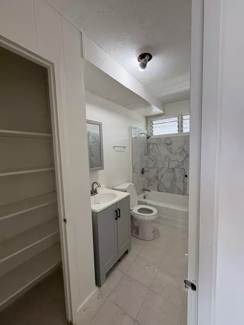 50 Maile St # B, Hilo, HI 96720 photo 3