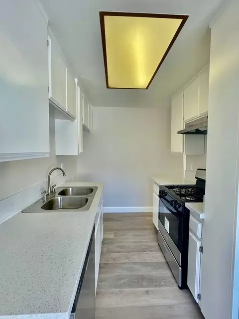 7531 Knott Ave, Buena Park, CA 90620