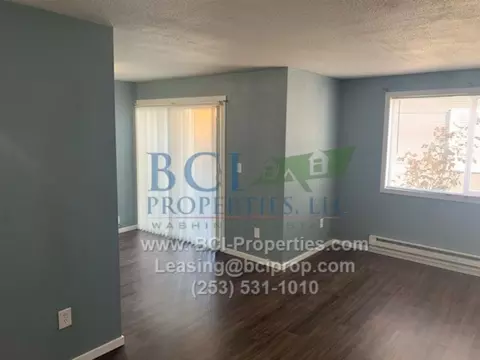 3310 Sawyer St, Tacoma, WA 98418
