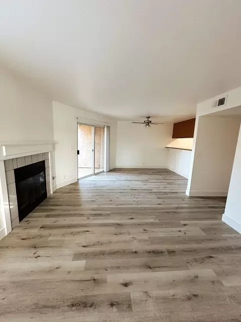 2590 2594 California Park Dr, Chico, CA 95928