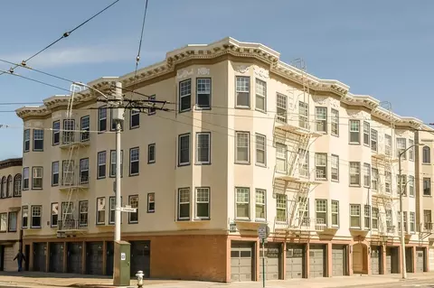 2390 Chestnut St, San Francisco, CA 94123