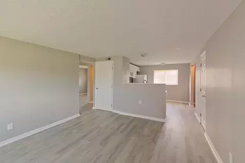 3605 Cushing Dr, Columbus, OH 43227