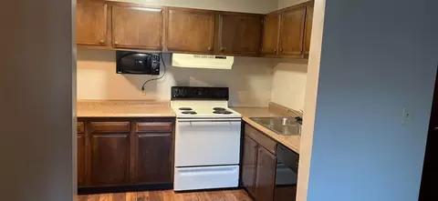 2111 Kasold Dr, Lawrence, KS 66047