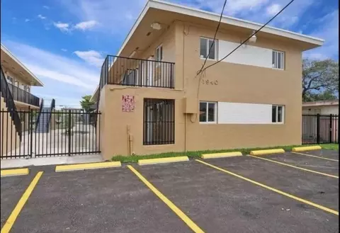 1940 Washington Ave, Opa Locka, FL 33054