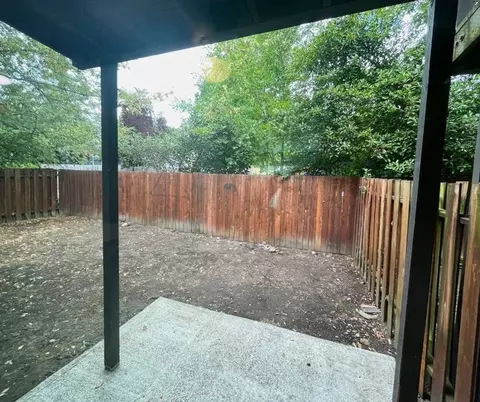 6285 Caldwell Rd, Gladstone, OR 97027 photo 9