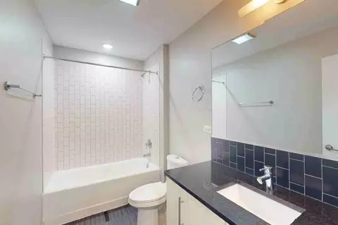 4659 S Drexel Blvd, Chicago, IL 60653 photo 29