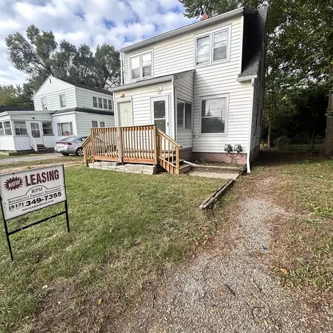 312 S Rosemary Ave, Lansing, MI 48917
