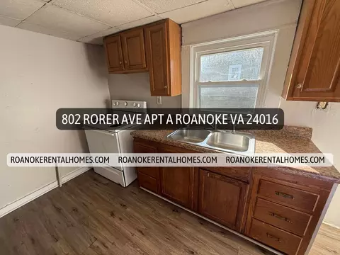 802 Rorer Ave SW, Roanoke, VA 24016