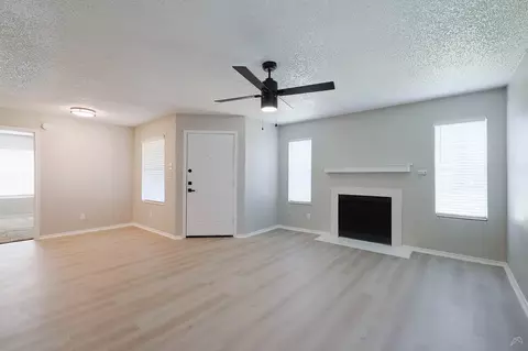 7550 S Westmoreland Rd, Dallas, TX 75237 photo 7