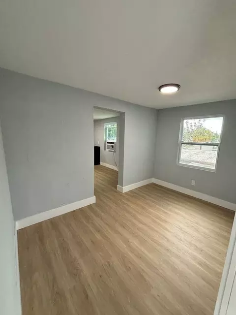 3791 58th Ave N, Lealman, FL 33714