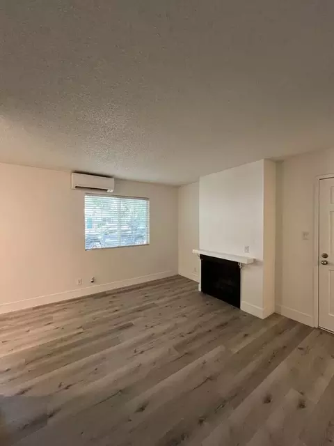 1300 G St, Sacramento, CA 95814