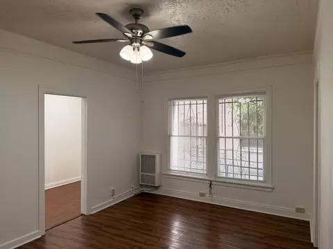 1724 N Edgemont St, Los Angeles, CA 90027