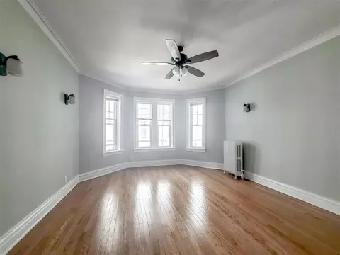 4435 N Greenview Ave, Chicago, IL 60640 photo 20