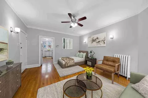 4435 N Greenview Ave, Chicago, IL 60640 photo 6