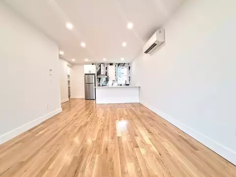 406 Hawthorne St, Brooklyn, NY 11203
