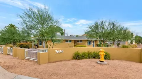 3636 E Verde Ln, Phoenix, AZ 85018 photo 2